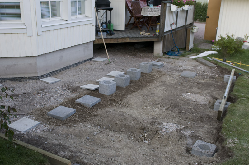 Terassi 11 a.jpg - Rungon ulkokannot paikallaan ja keskellä mallinnusta